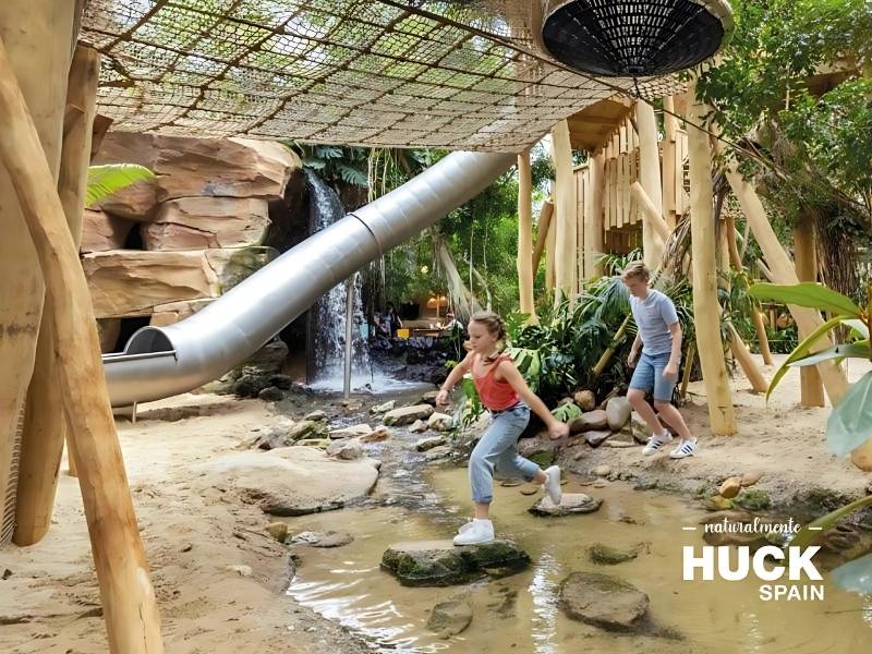 Huck Spain  por el mundo, Naturalmente